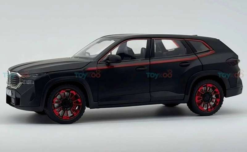 BMW XM 1:18 diecast Scale Model collectible car - Big Size