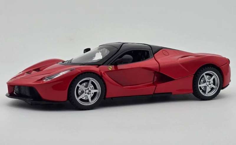 Ferrari LaFerrari 1:24 diecast scale model car collectible car
